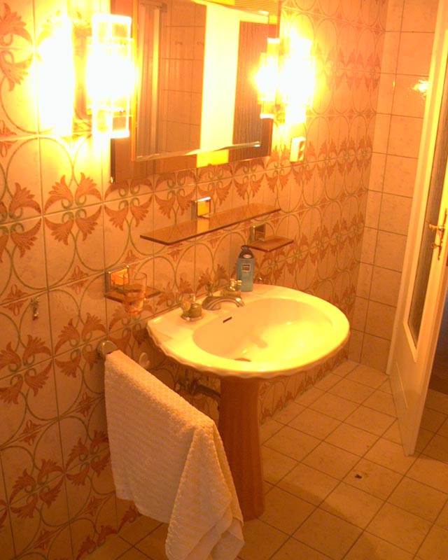 Wohnung oben Bad 4415