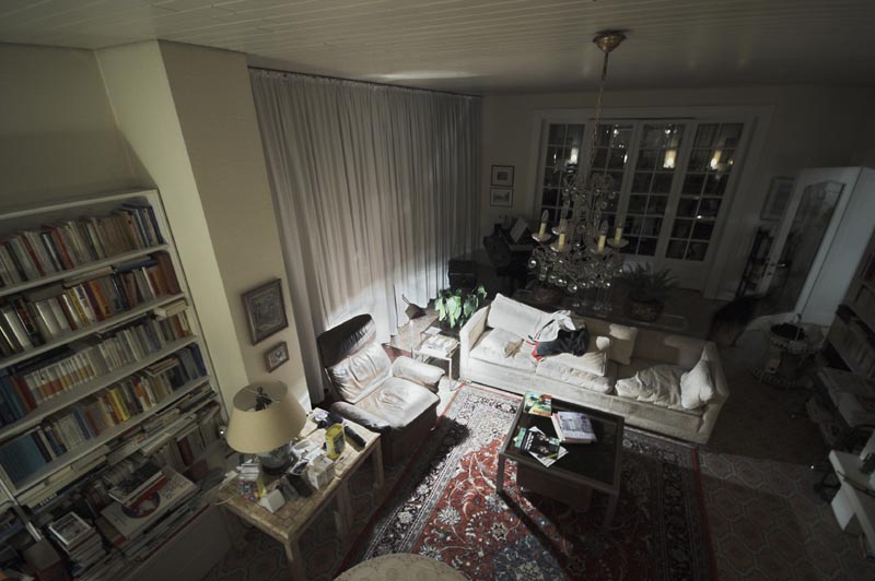 Wohnzimmer Blick von der Wendeltreppe zur Veranda im 1 OG 0426
